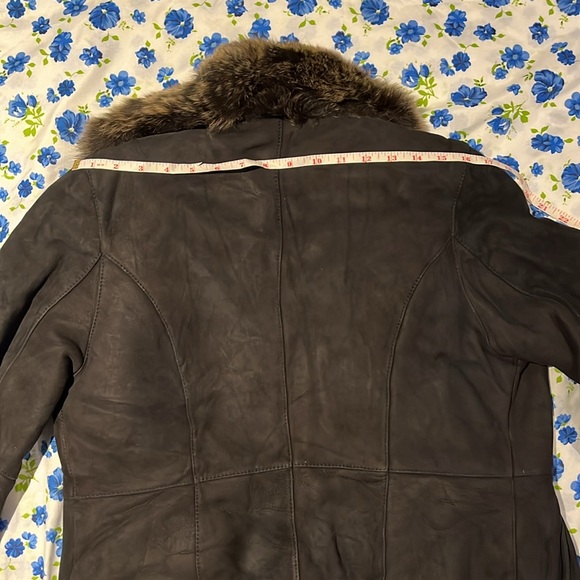 Brand new Leather and fur winter jacket - Picture 9 of 12